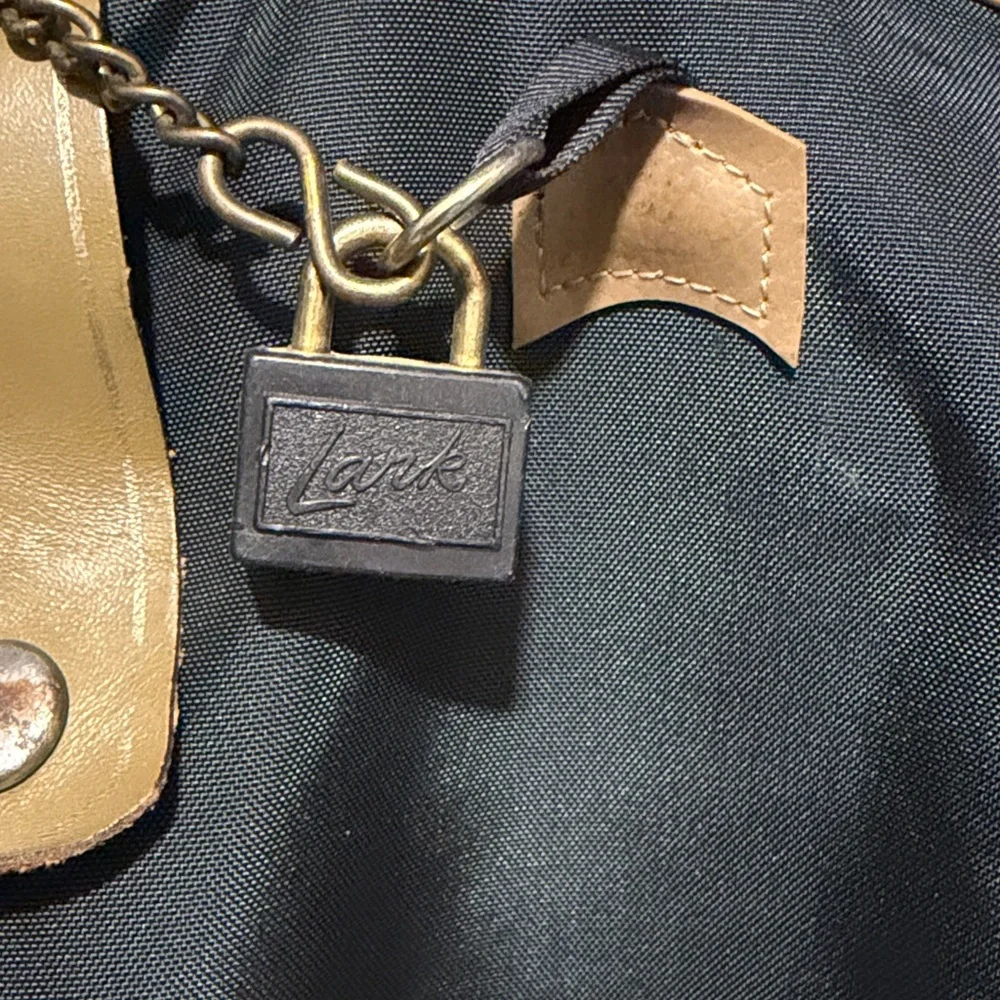 Vintage Lark Garment Bag